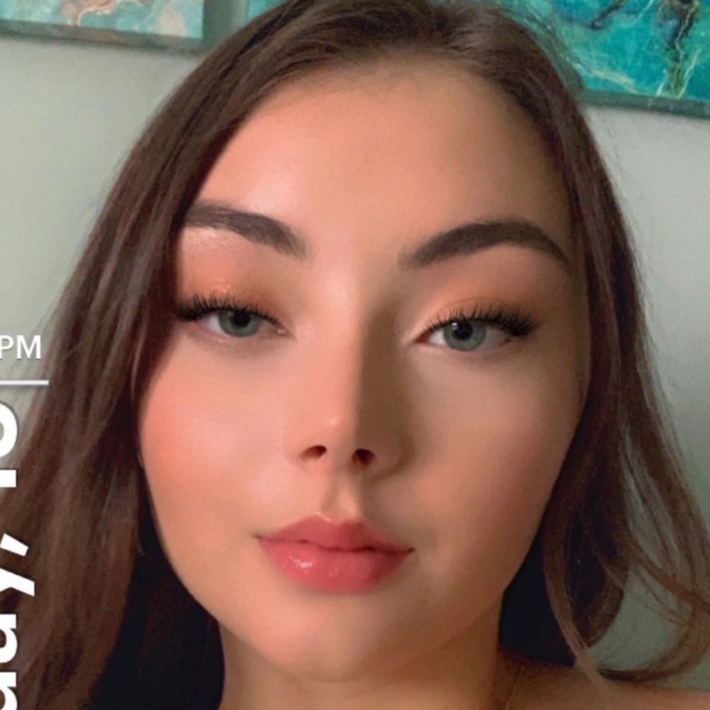 Meet your Posher, Allison